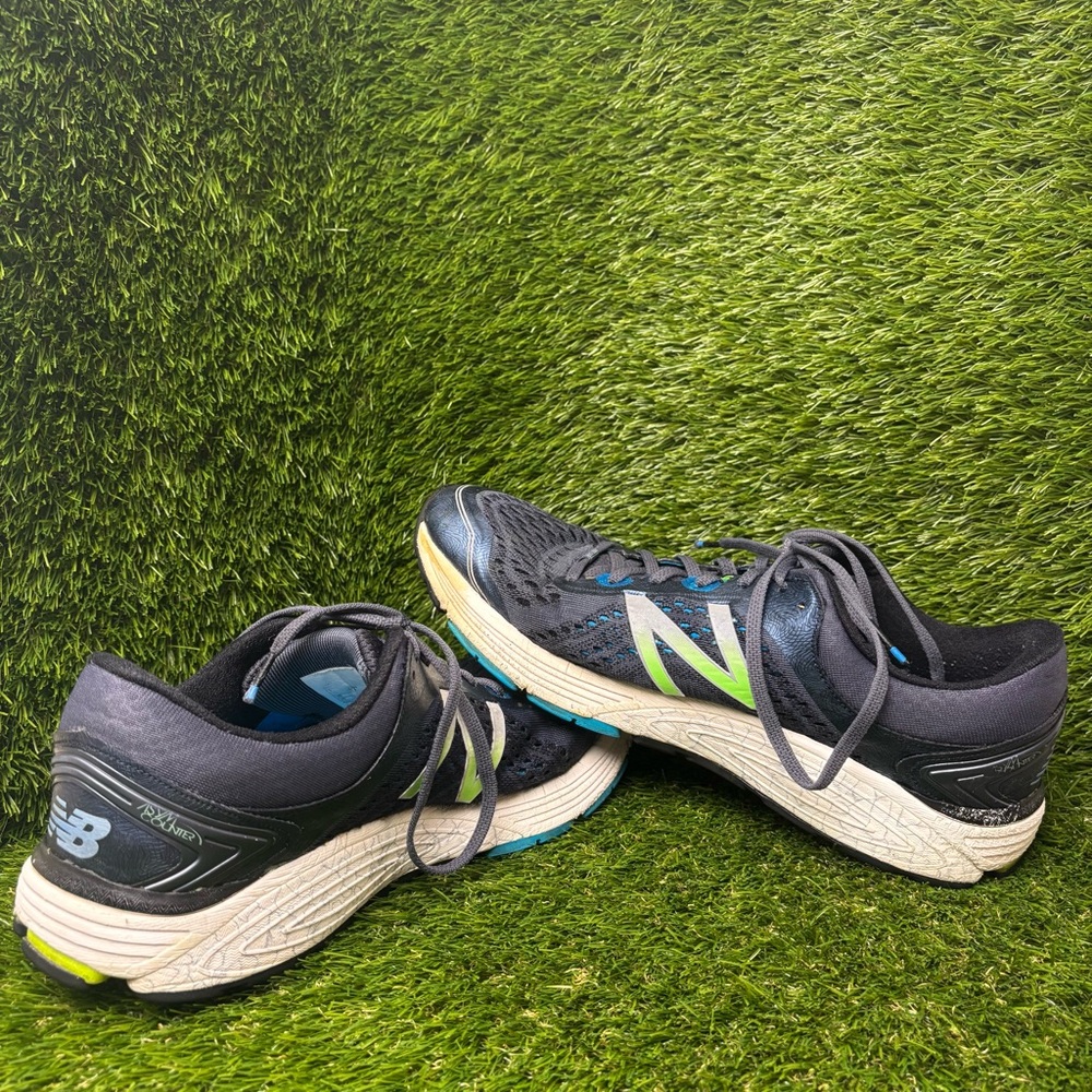 Men’s 11.5 - New Balance 1260v7 Running Shoes Blue Athletic M1260BB7